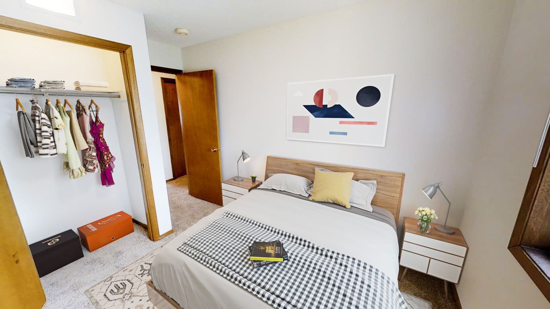 Ames Apartment: 212 S. Hyland
