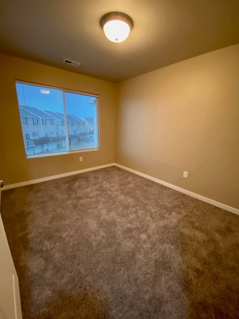 Ankeny House: 4503 NE McDougal Lane