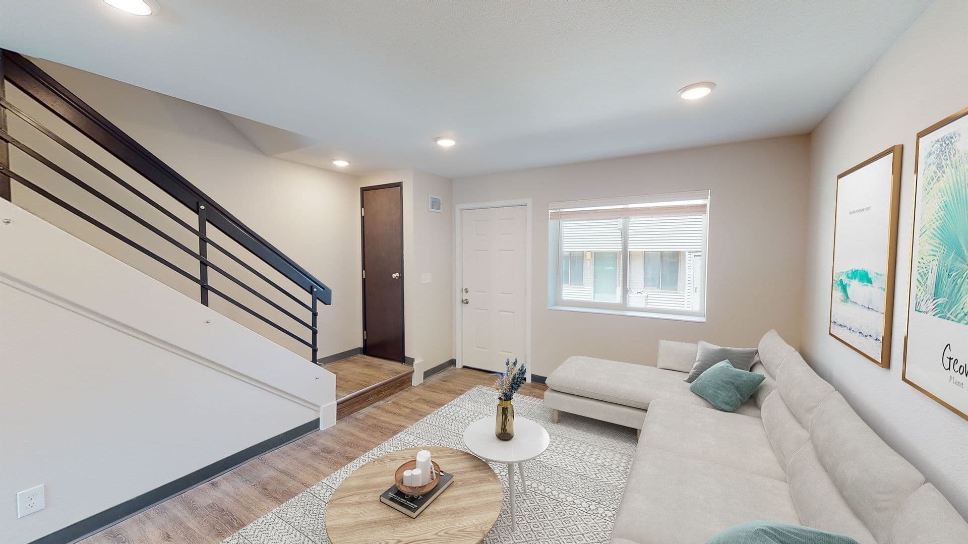 Ames Apartment: 210 S. Hyland