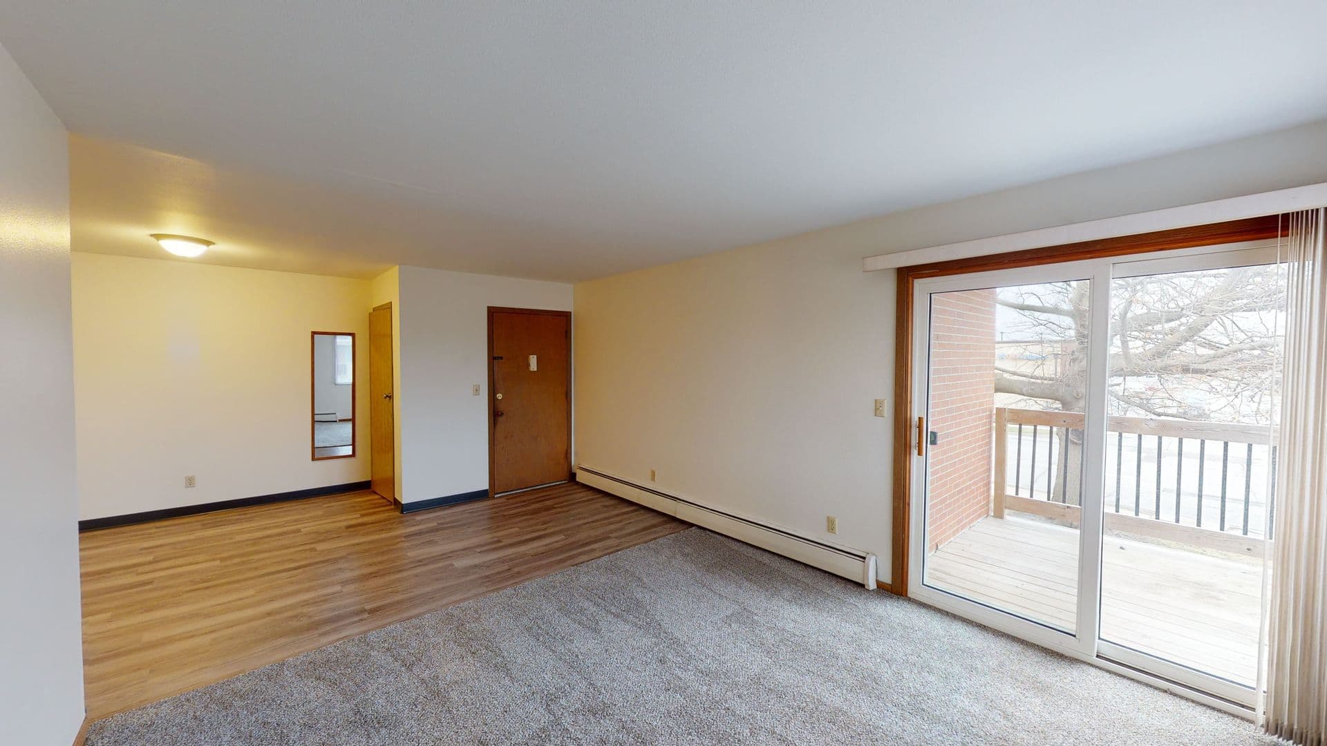 Ames Apartment: 714 24th