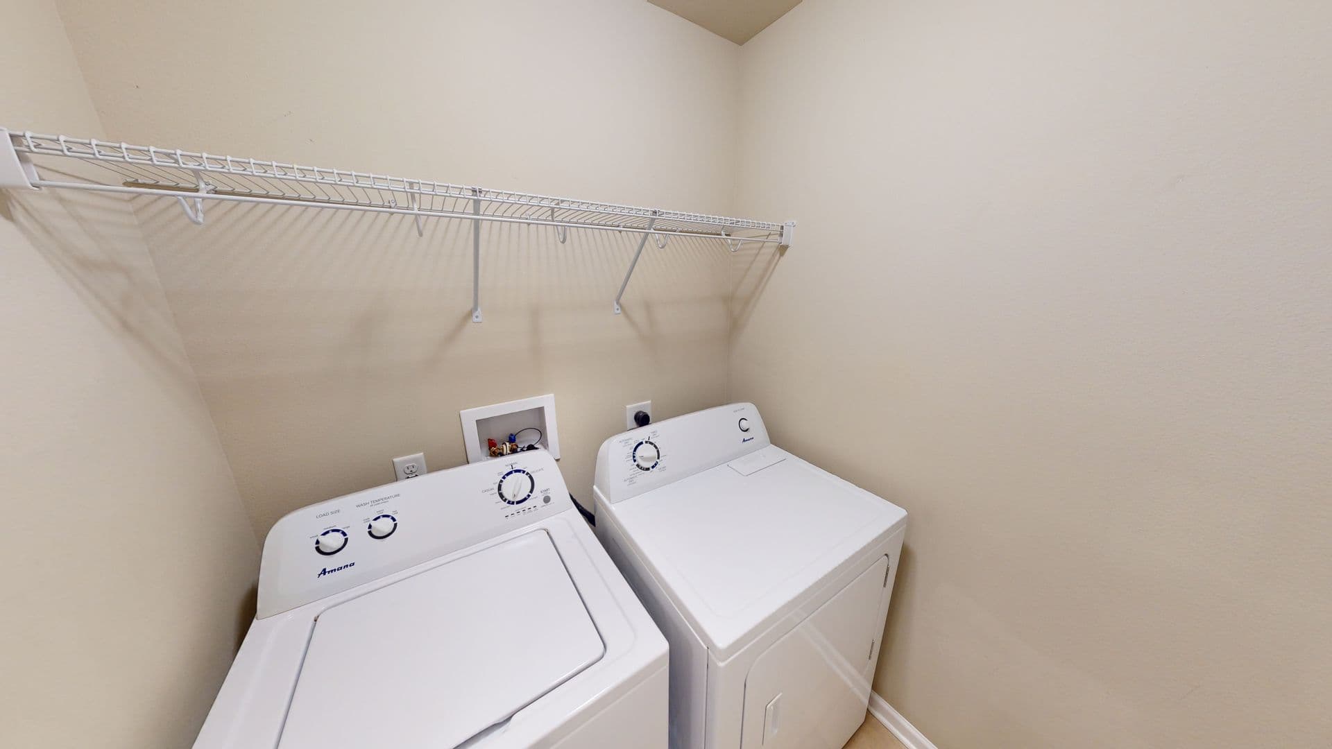 Ankeny House: 4516 NE Milligan Lane