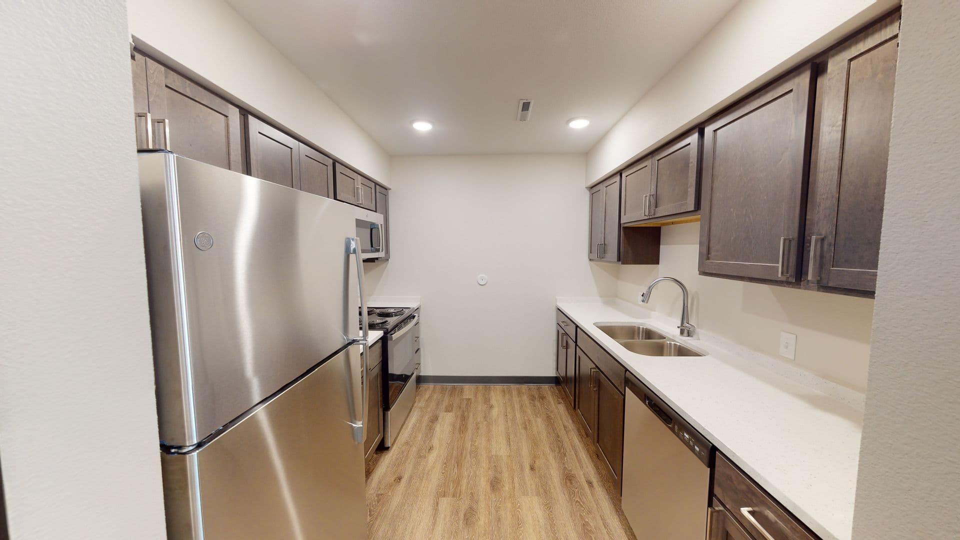 Ames Apartment: 210 S. Hyland