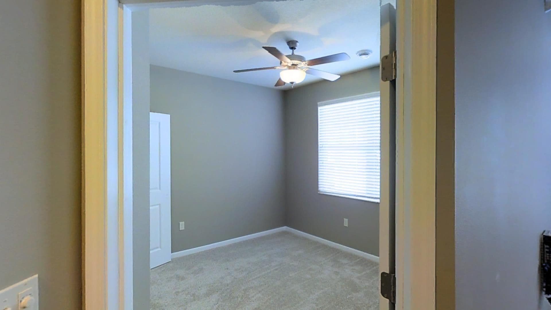 Ames Apartment: 4515 Todd
