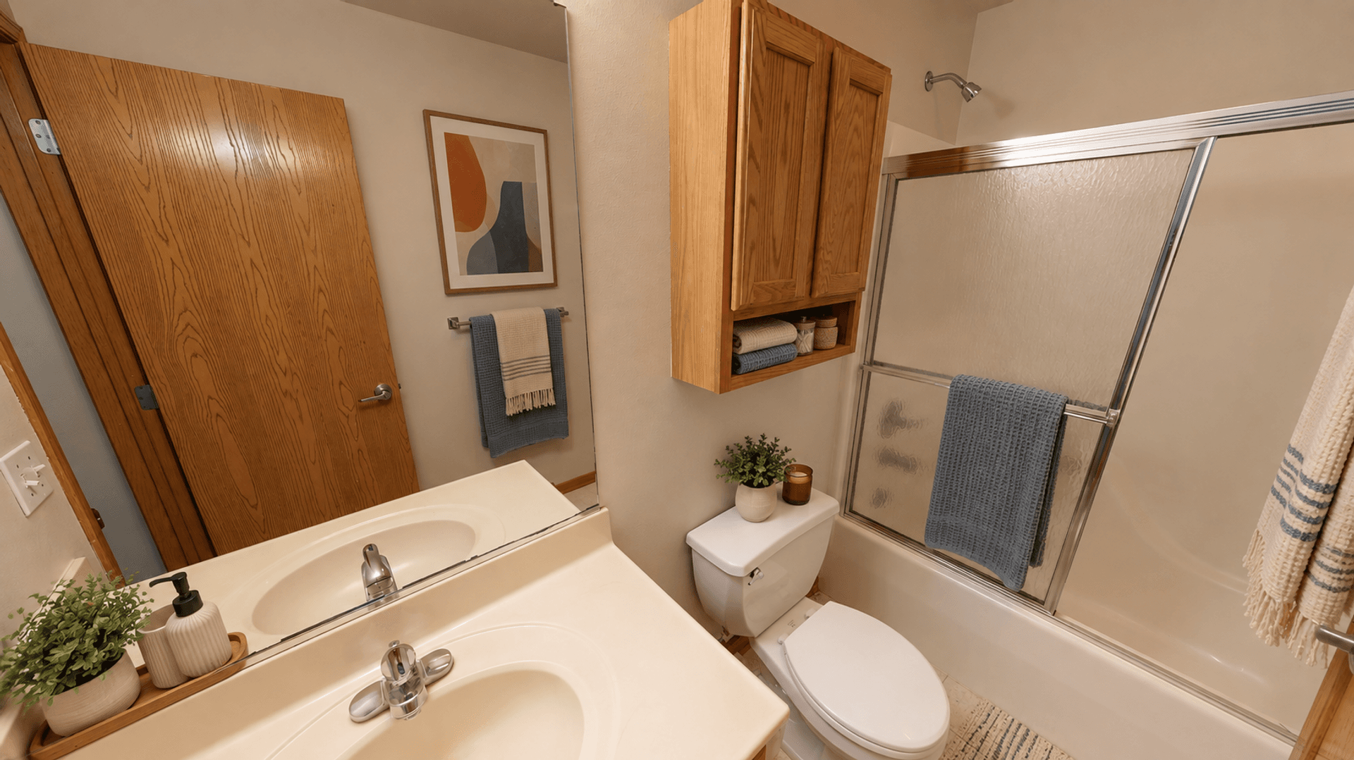 Ames Apartment: 101 N. Hyland