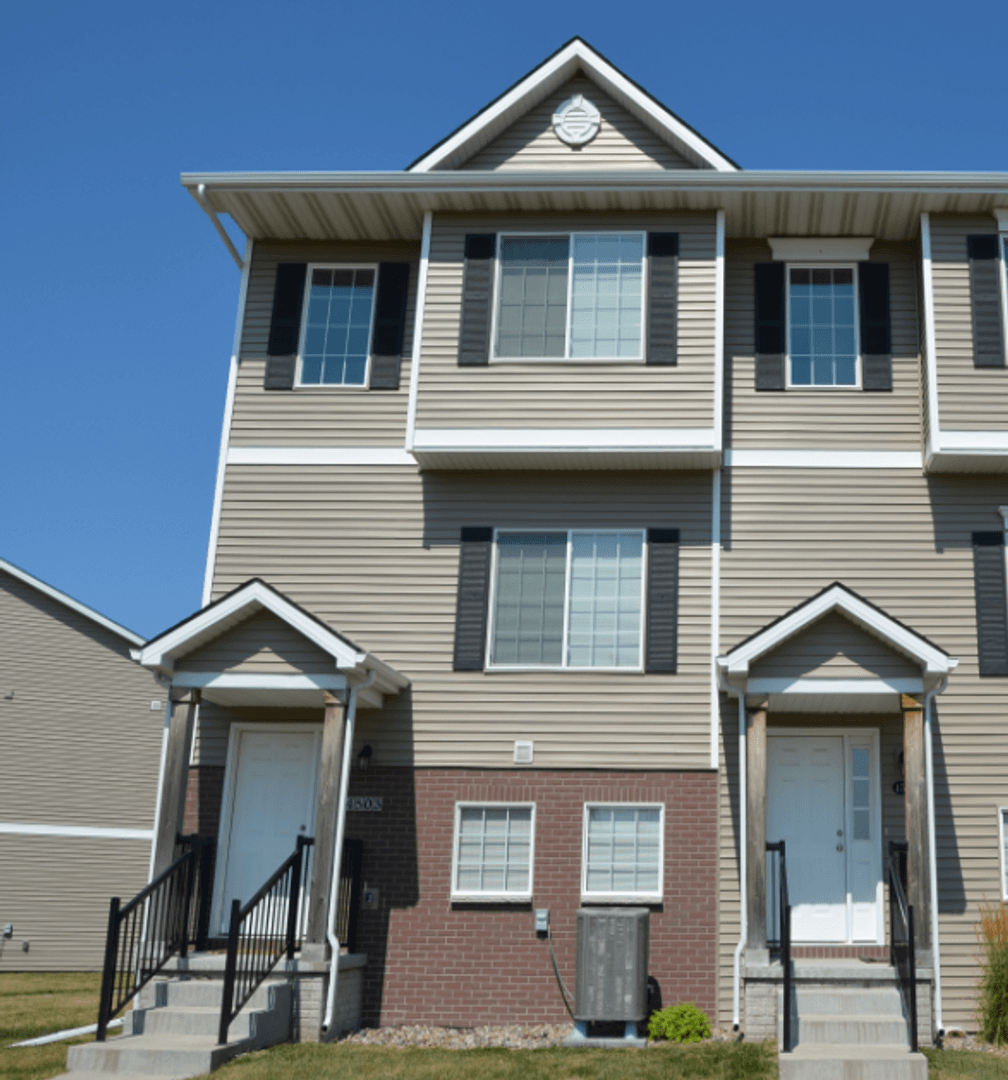 Ankeny House: 4503 NE McDougal Lane