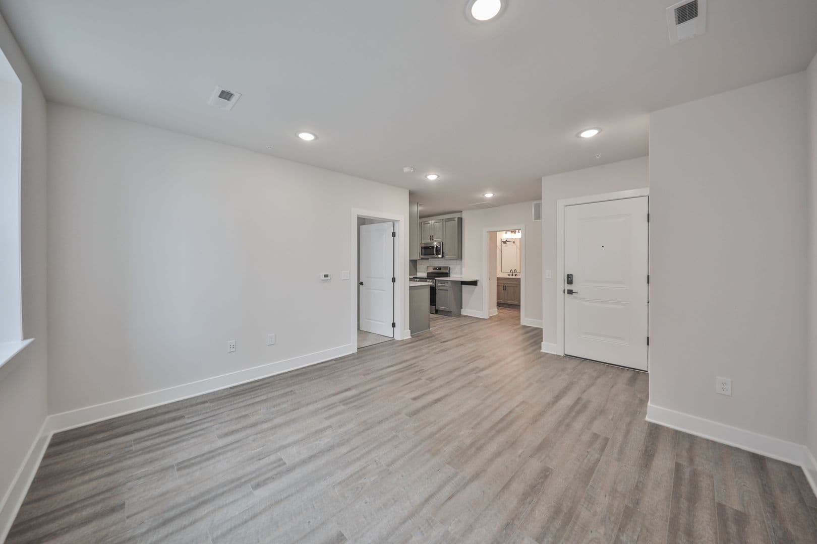 Bangor Apartment: 25 Broadway