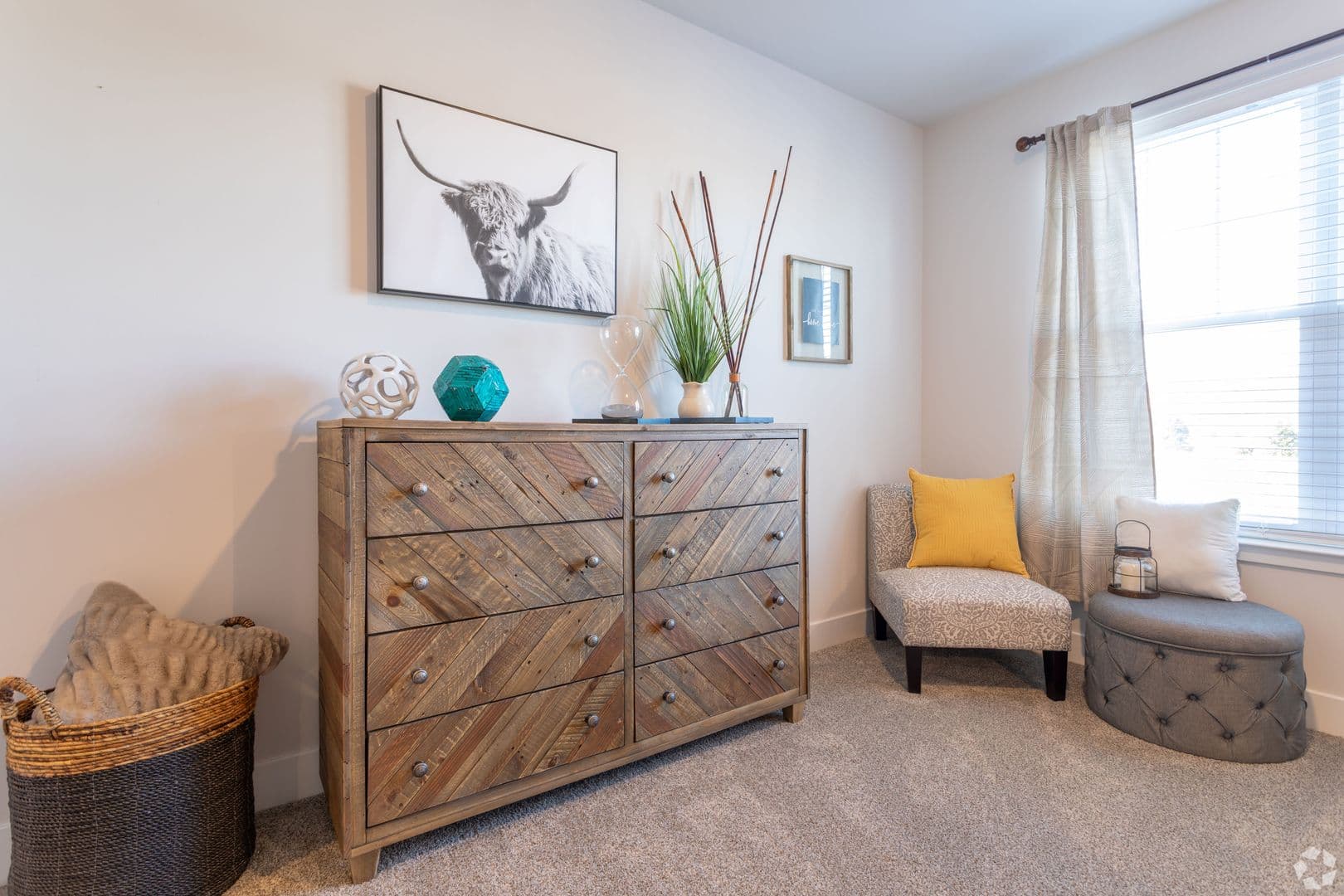 Bath Apartment: 282 N. Walnut Street