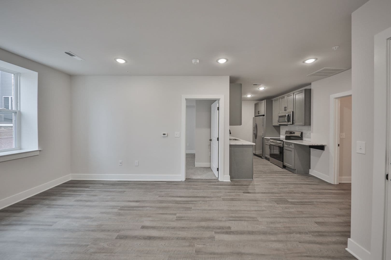 Bangor Apartment: 25 Broadway