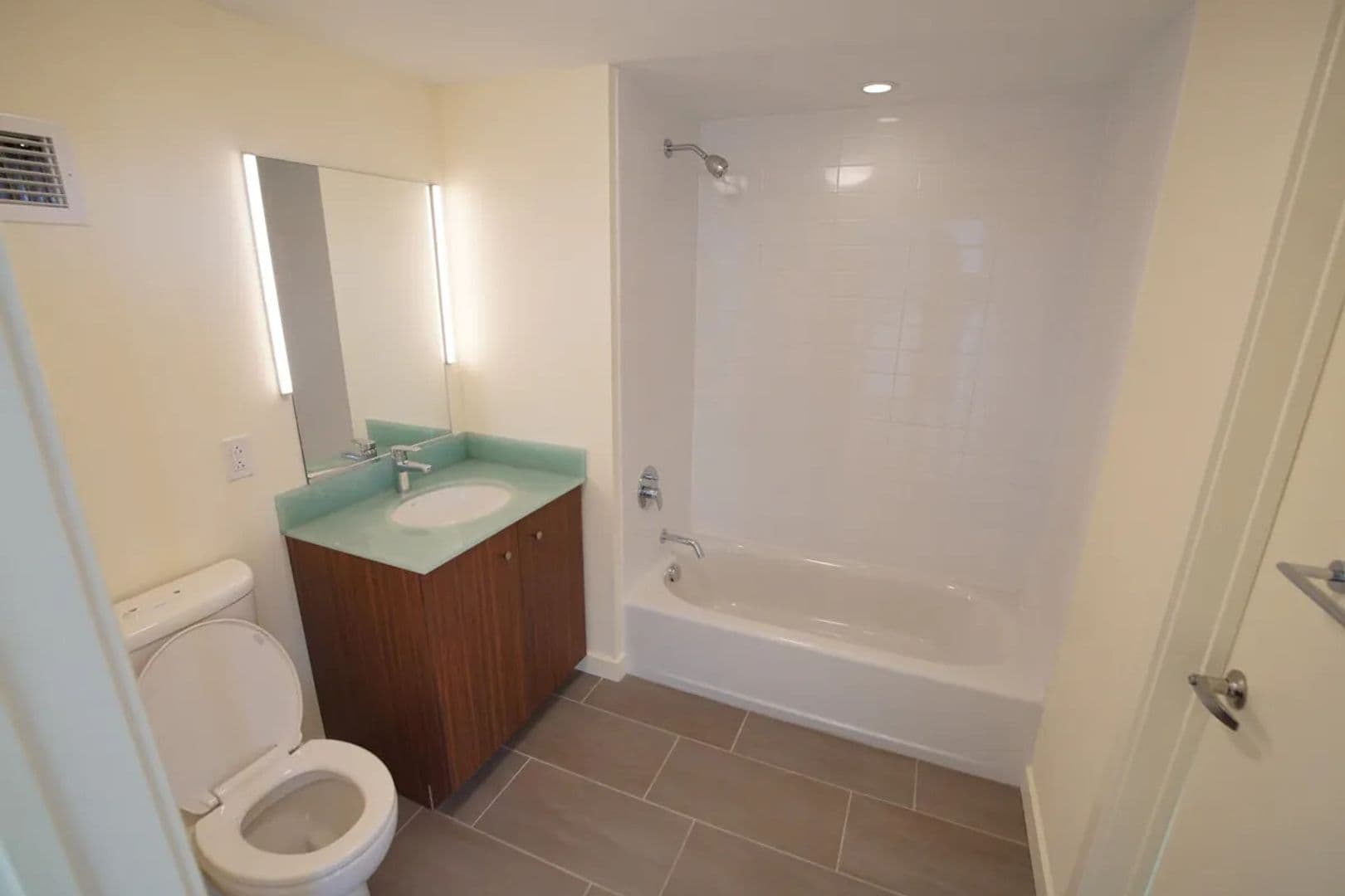 Trenton Apartment: 71 Clark Street