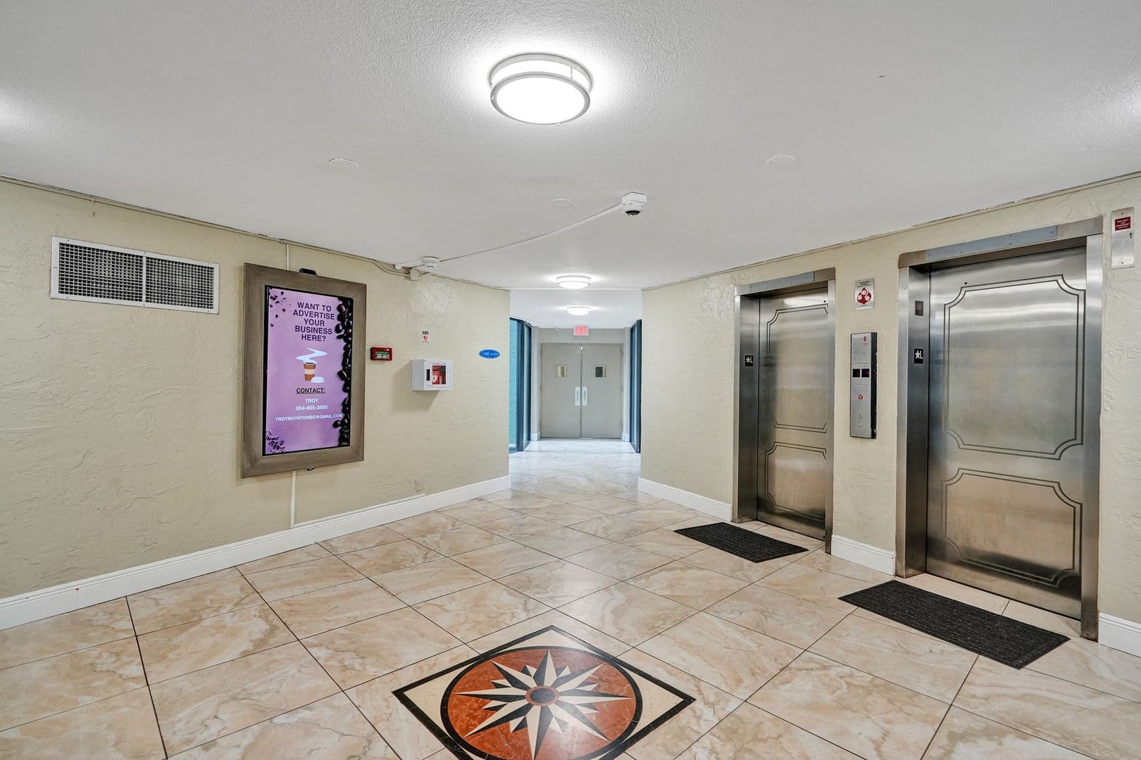 Lauderhill Apartment: 4222 Inverrary Blvd Unit 4810