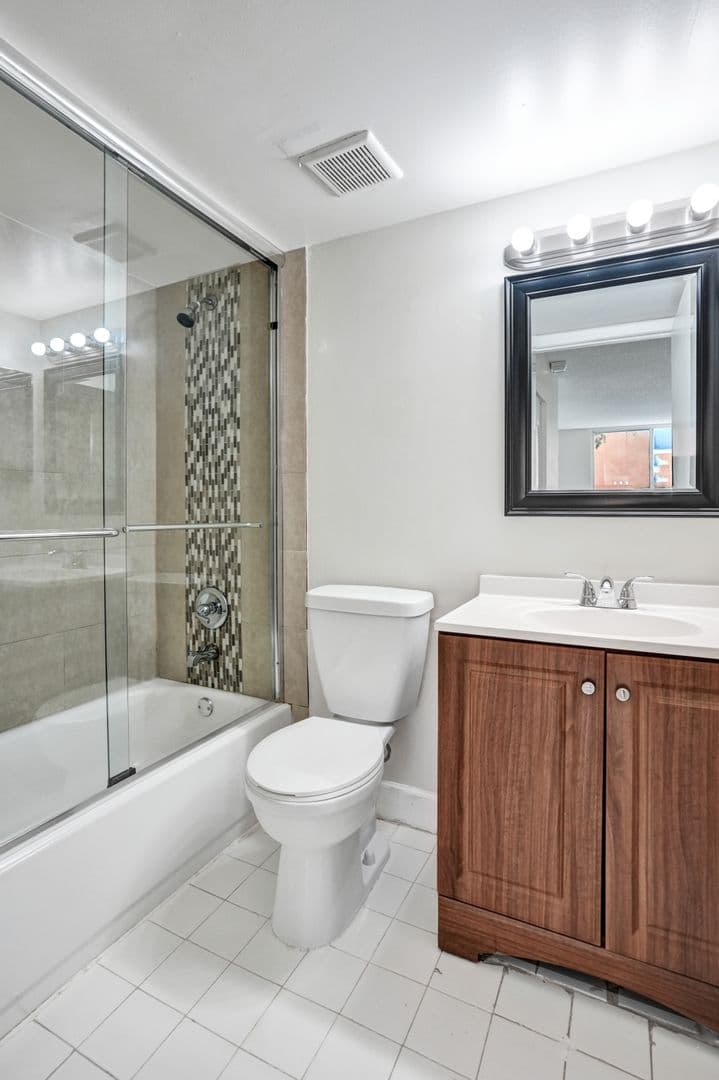 Plantation Condo: 10773 CLEARY BOULEVARD 110