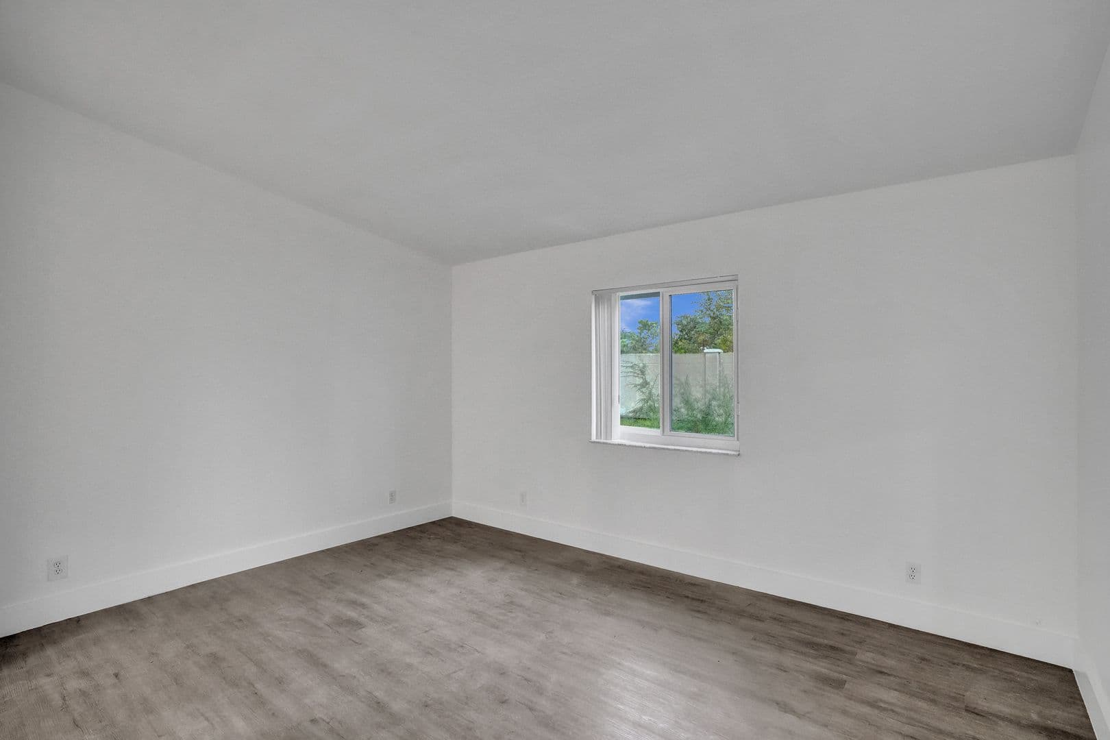 Miramar Townhome: 1841 SW 112TH TER