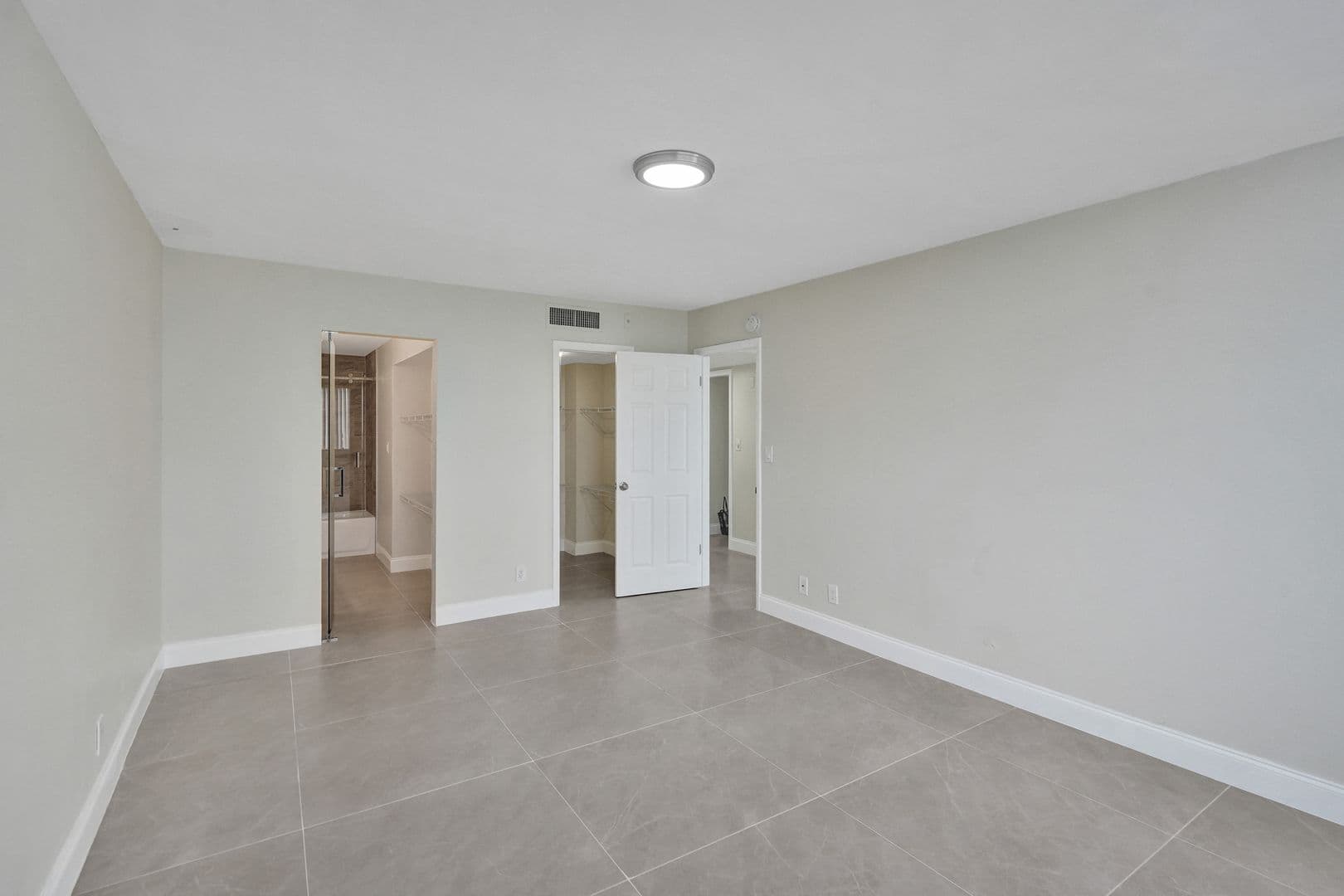 Lauderhill Apartment: 4222 Inverrary Blvd Unit 4810