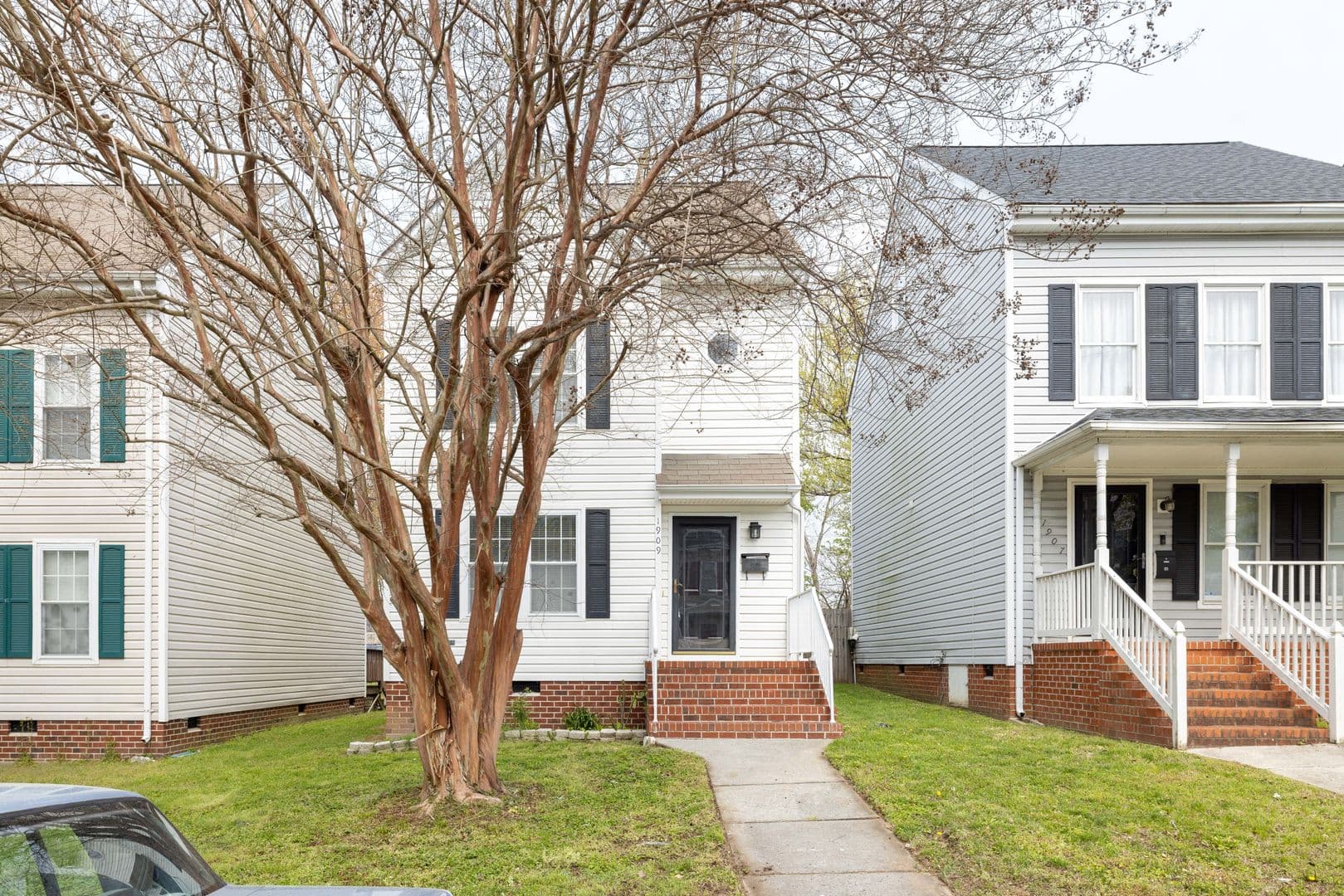Richmond House: 1909 Porter St