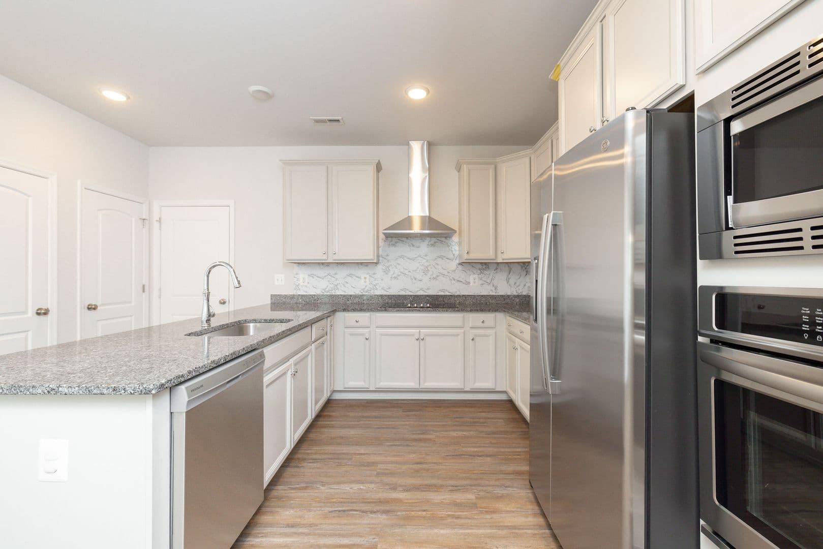 Richmond House: 5920 Whitehurst Ln