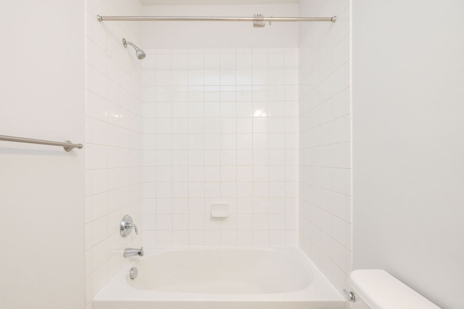 Richmond House: 5920 Whitehurst Ln