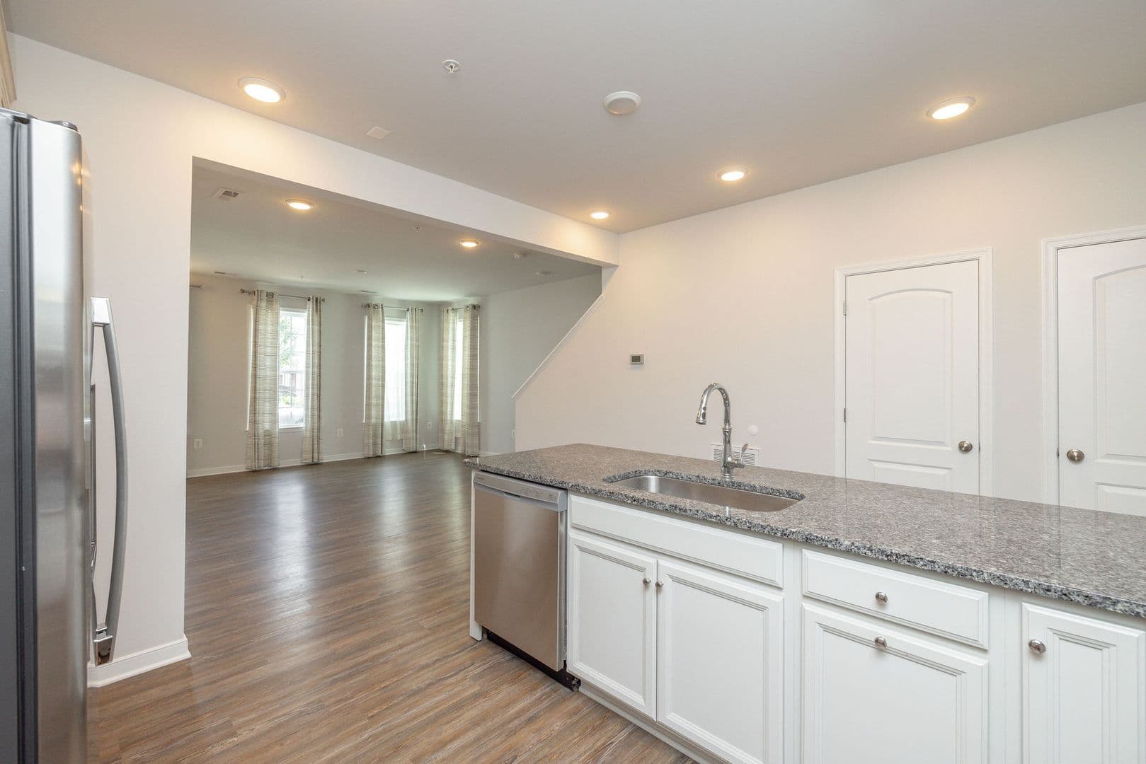 Richmond House: 5920 Whitehurst Ln