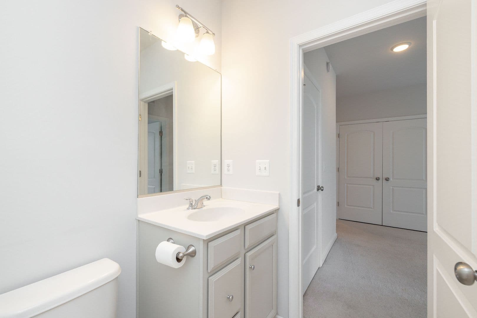 Richmond House: 5920 Whitehurst Ln