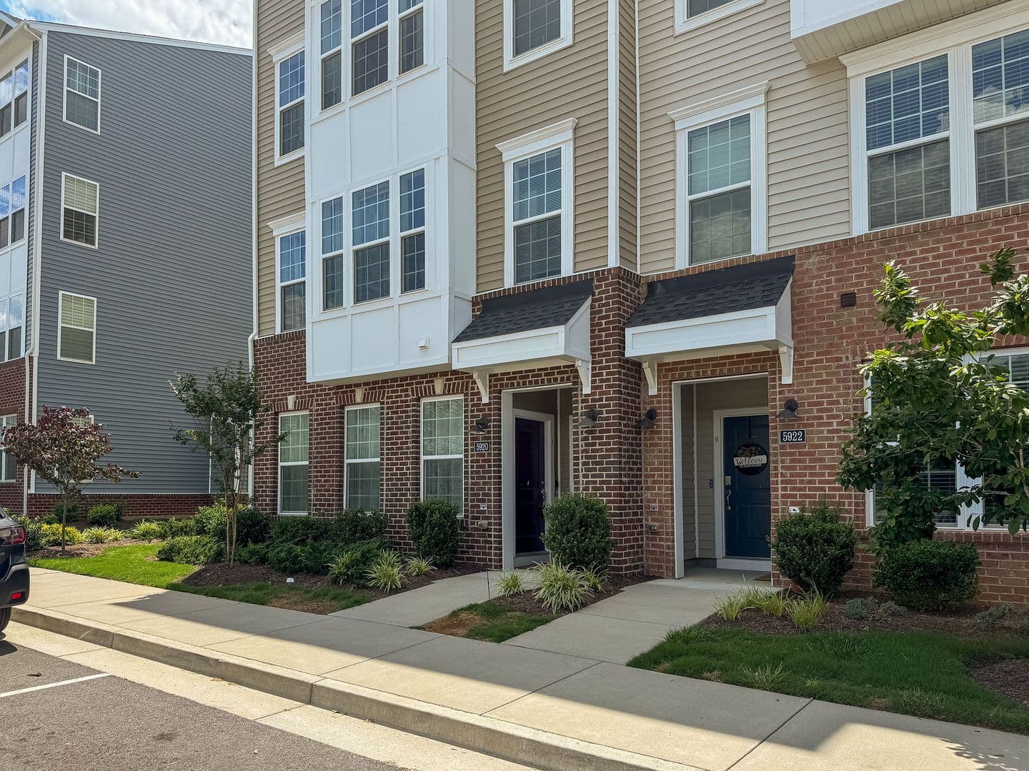 Richmond House: 5920 Whitehurst Ln