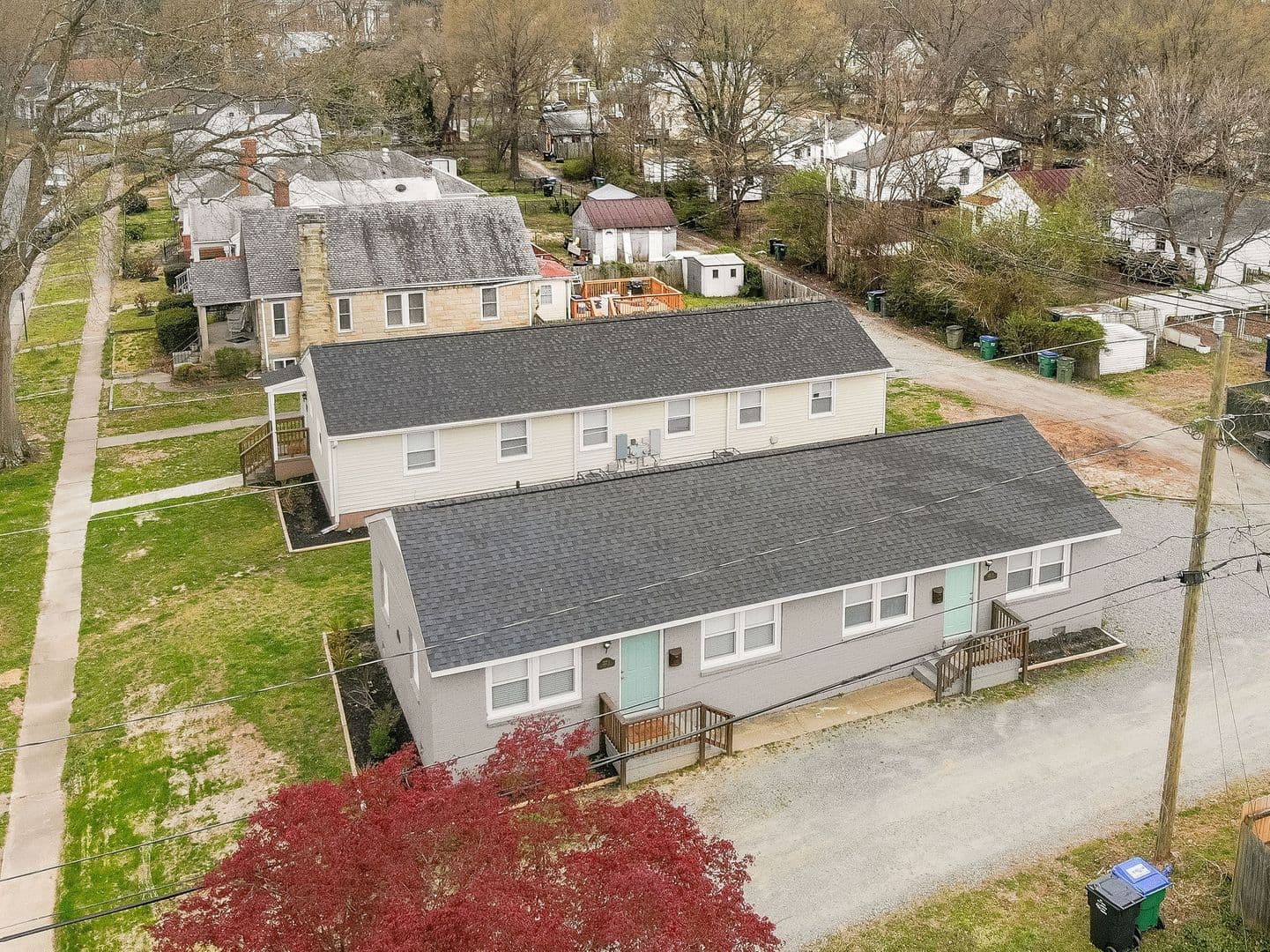 Richmond Apartment: 222 W 31st St