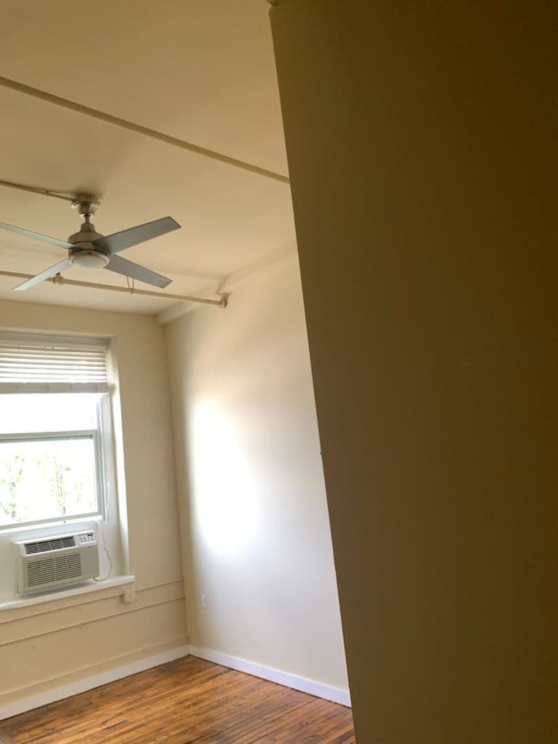 Allentown Apartment: 734 N Railroad St