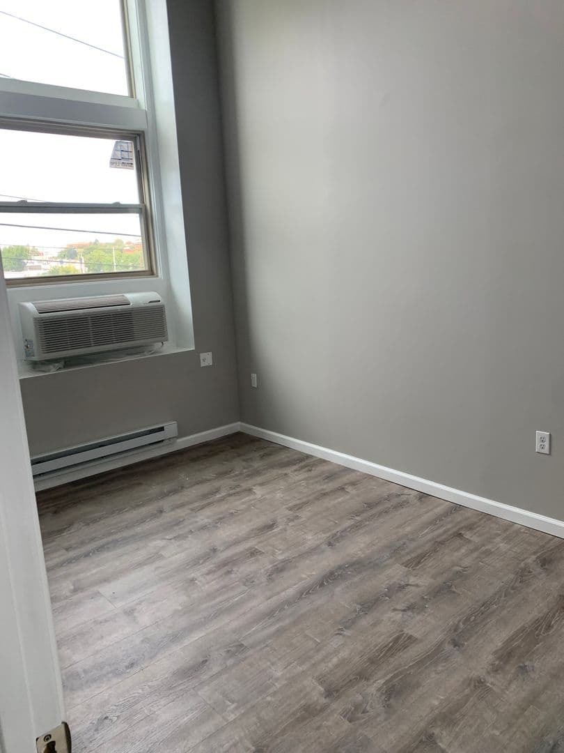 Allentown Apartment: 333 Court Street