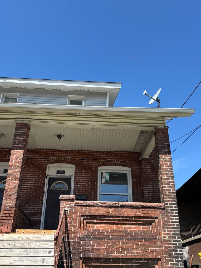 Johnstown Apartment: 521-523 Dorothy Ave