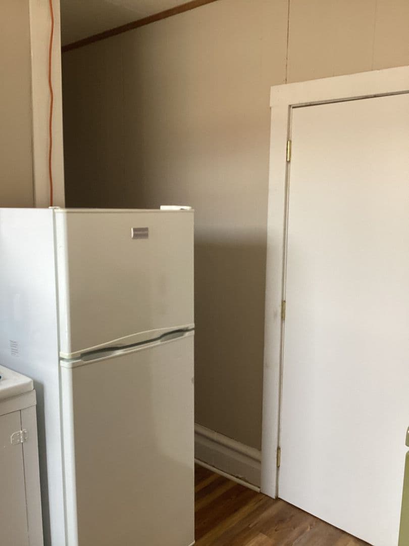 Shippensburg Apartment: 31 W King St