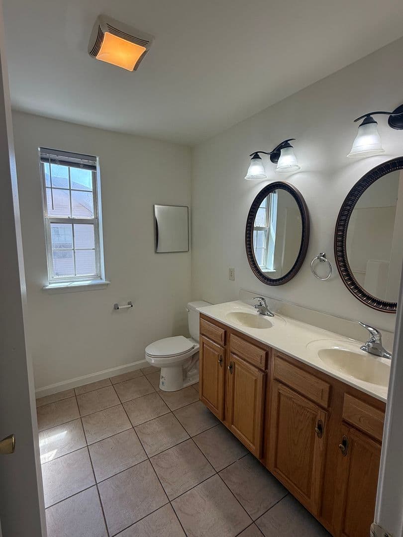 Shippensburg Apartment: 2 Morningstar Lane