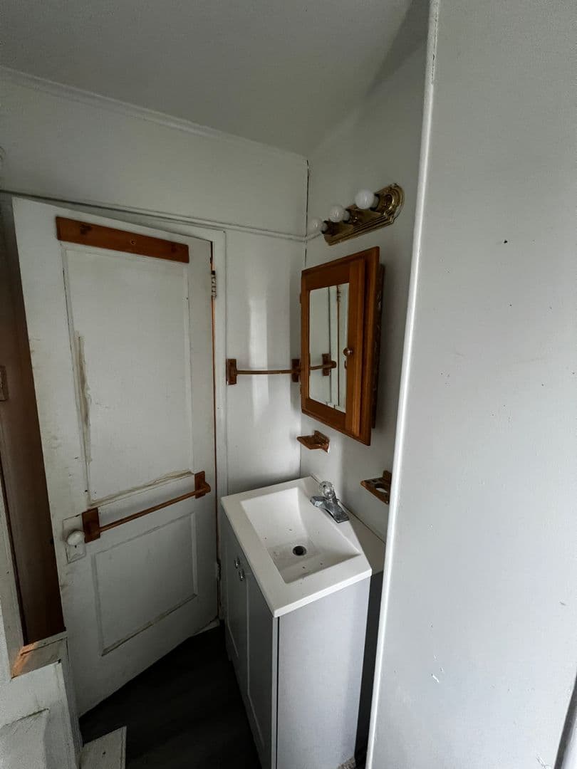 Johnstown Apartment: 162 Jacob Street