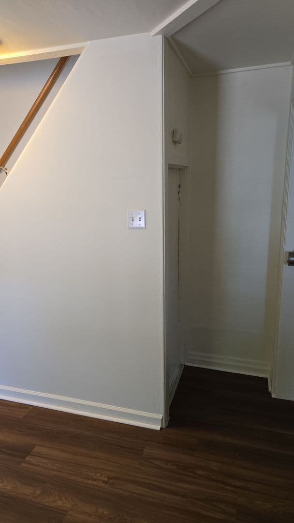 Shippensburg Apartment: 134-136 S Gettle Ave