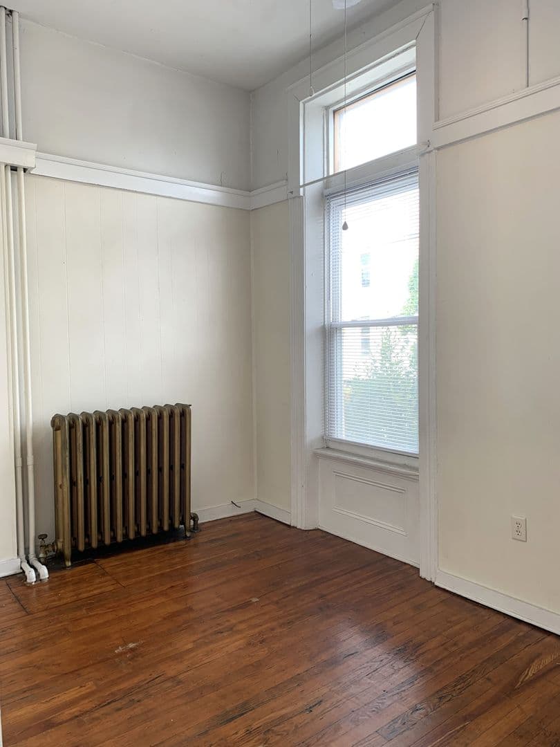 Chambersburg Apartment: 149 S Main St