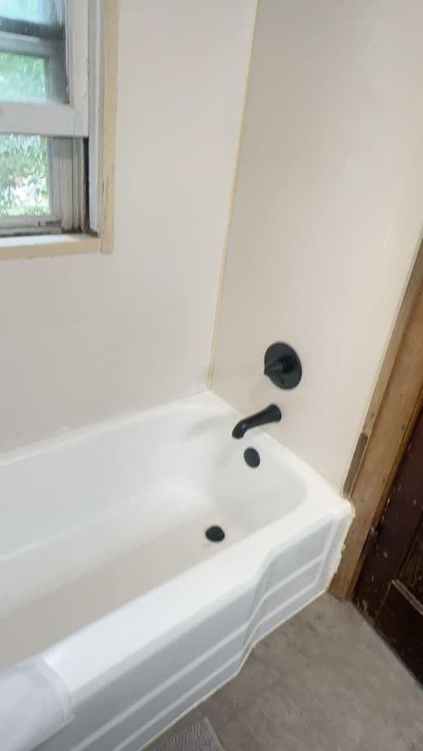 Greencastle Apartment: 138 S Carlisle St