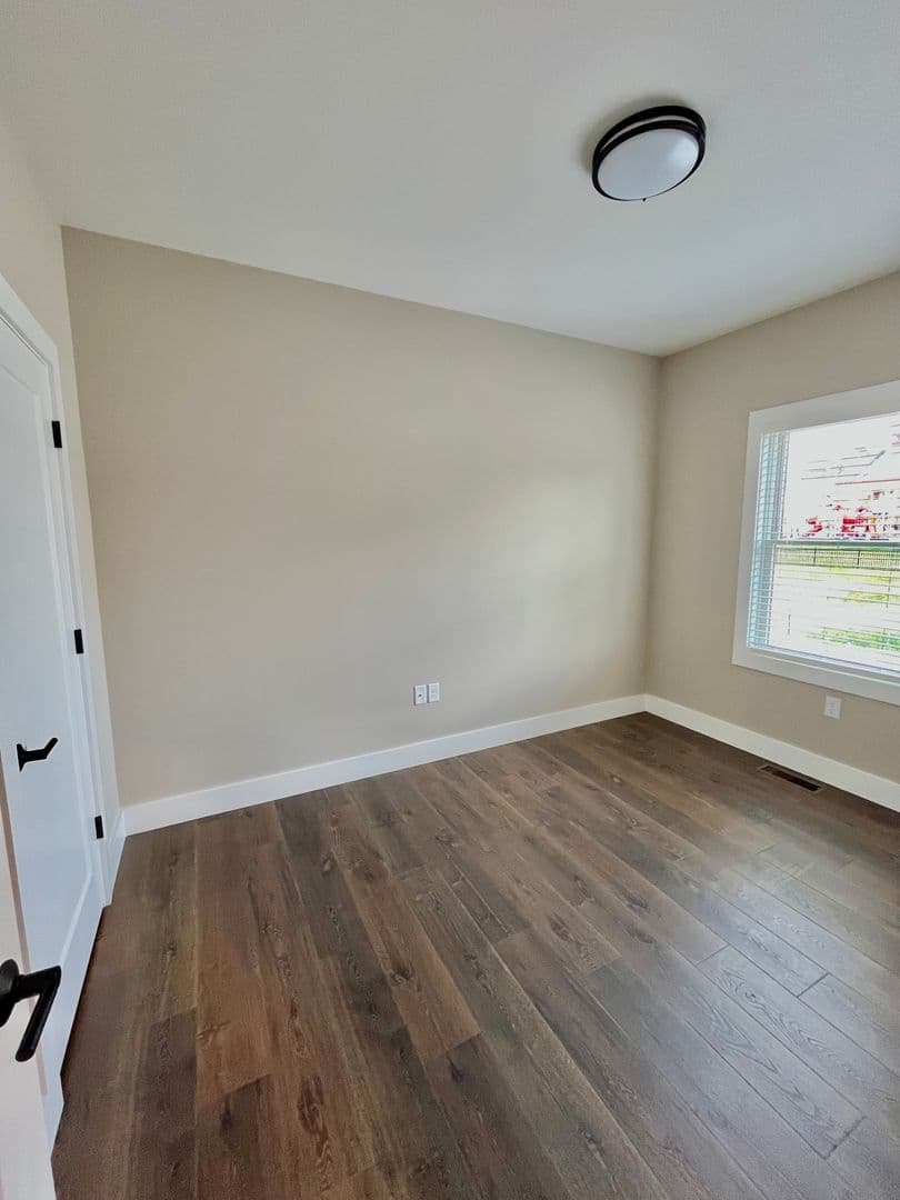 Waynesboro Apartment: 13-23 Philadelphia Ave