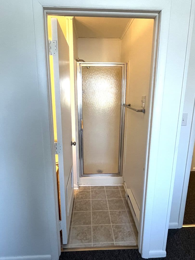 Fayetteville Apartment: 5075 Lincoln Way E