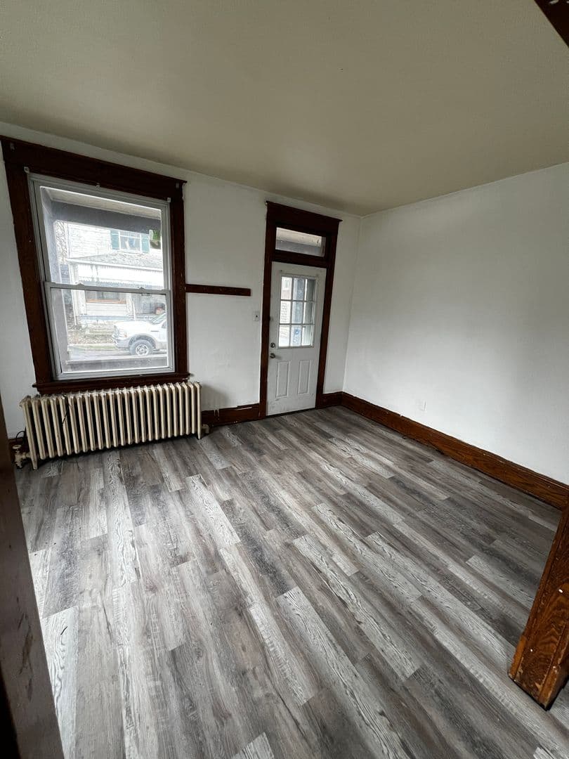 Johnstown Apartment: 162 Jacob Street