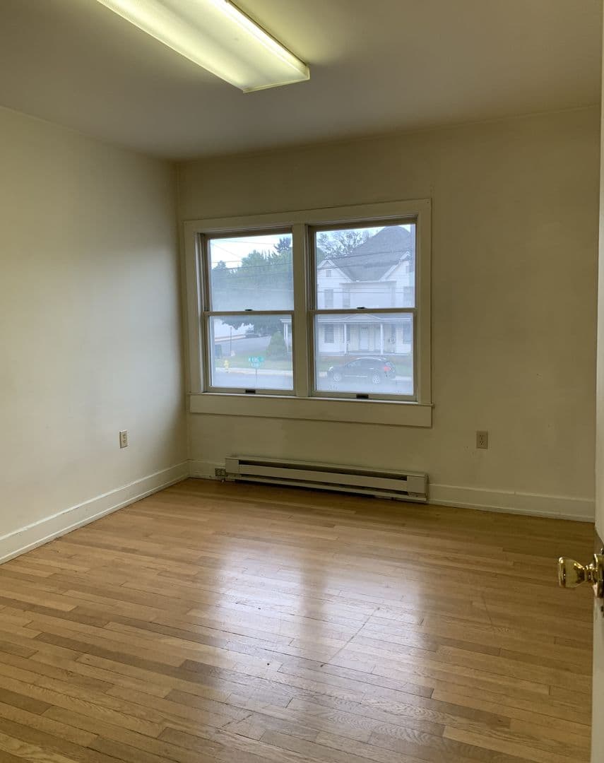Shippensburg Apartment: 416-420 W King St