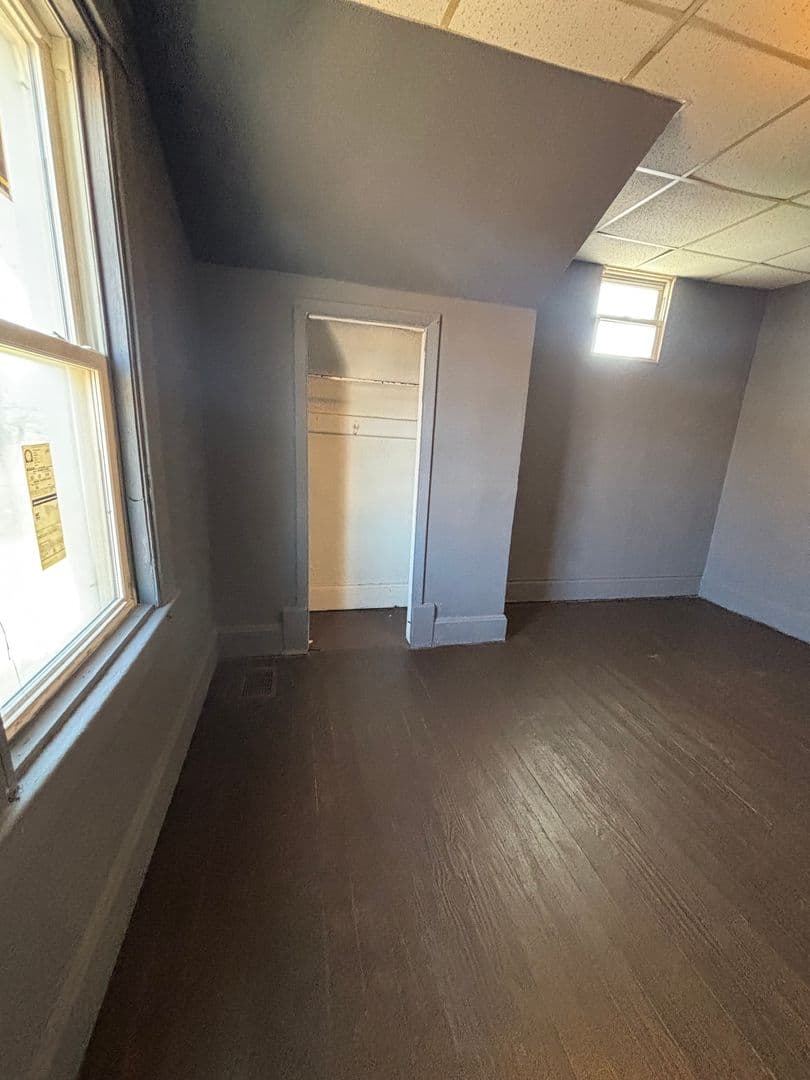 Johnstown Apartment: 521-523 Dorothy Ave