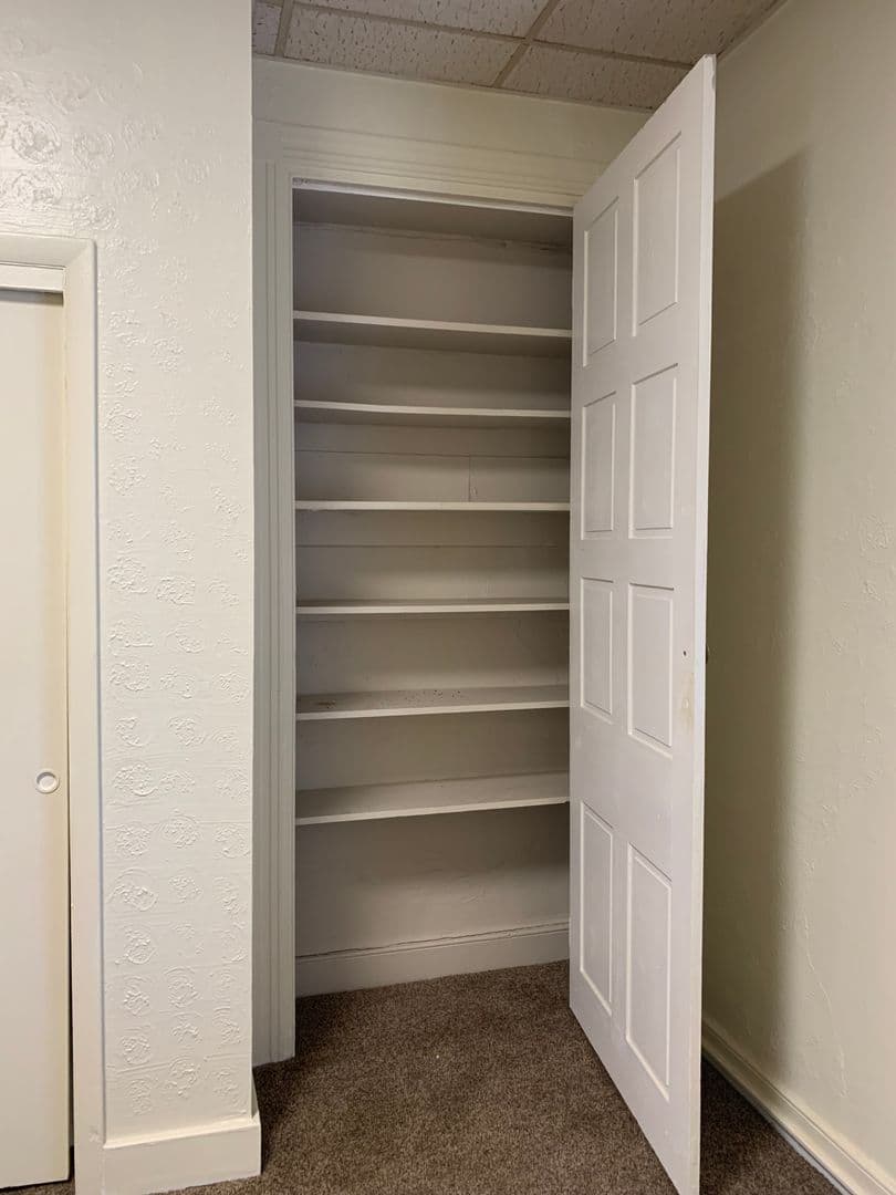 Chambersburg Apartment: 135 S 2nd St