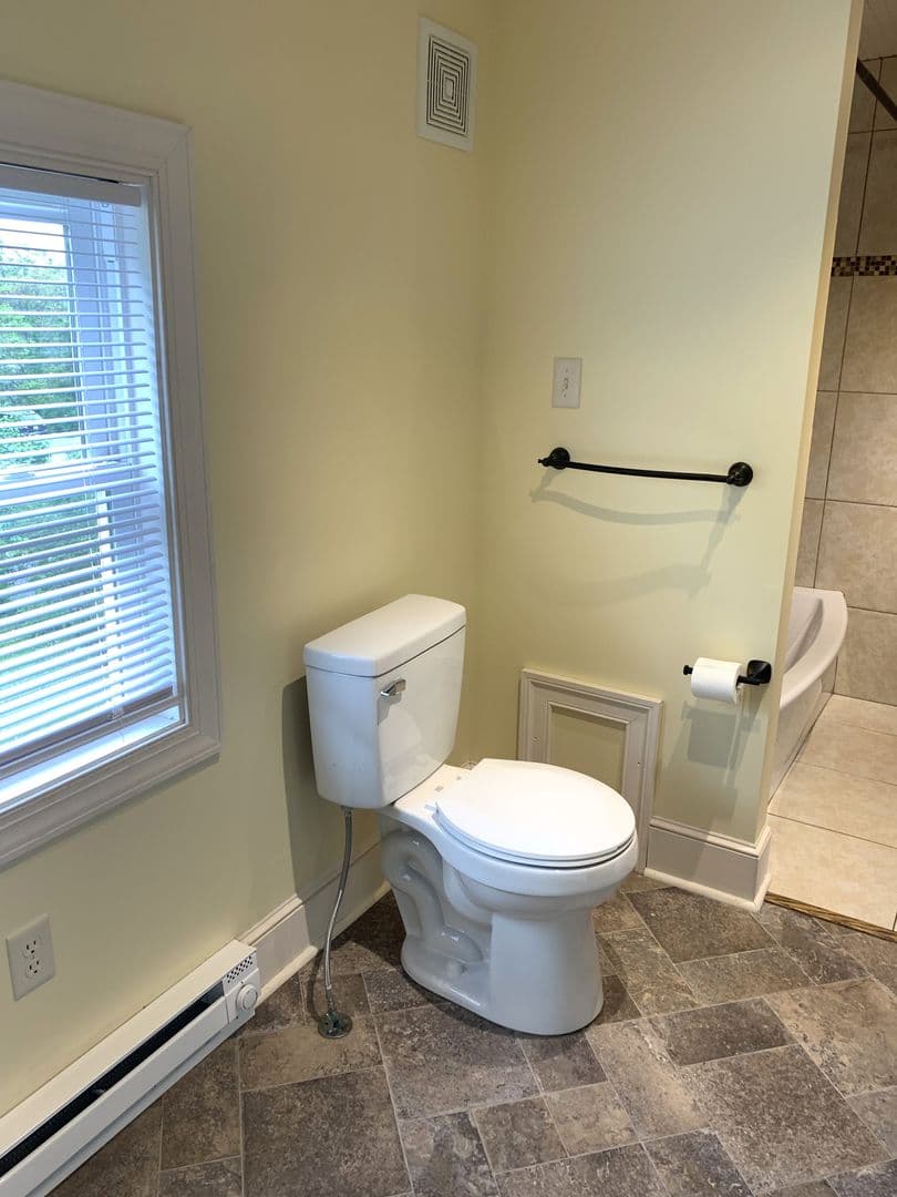 Chambersburg Apartment: 3885 Scotland Main St