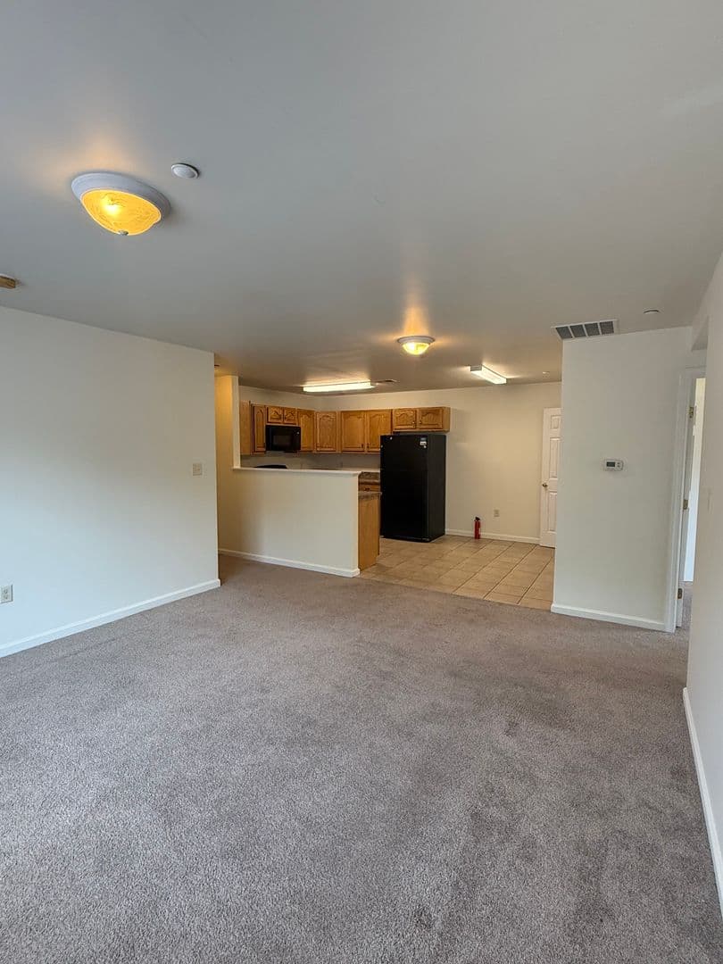 Shippensburg Apartment: 2 Morningstar Lane