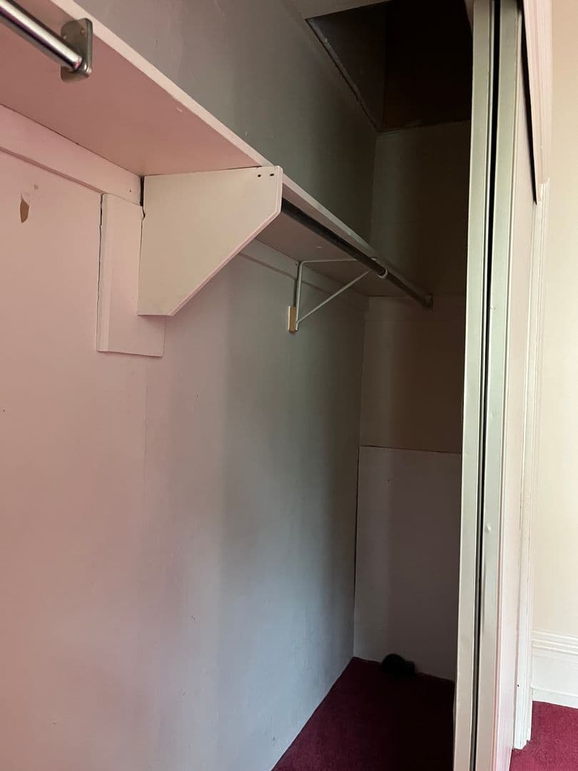 Chambersburg Apartment: 127 Lincoln Way W