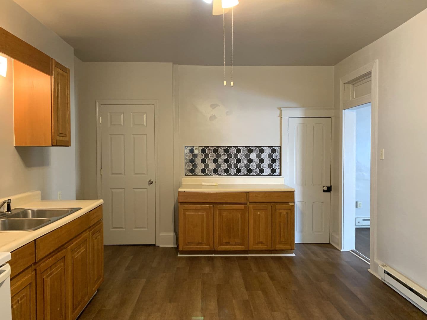 McConnellsburg Apartment: 204 Lincoln Way East