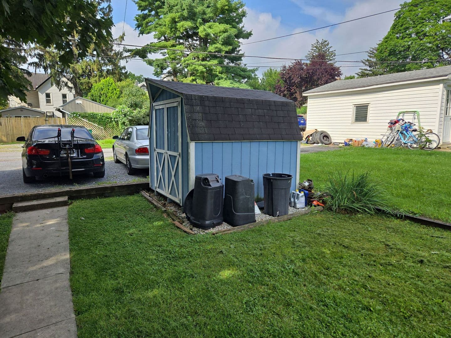 Chambersburg Apartment: 552 E King St