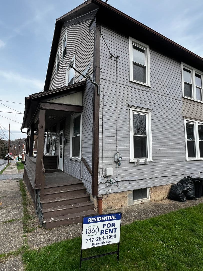 Johnstown Apartment: 162 Jacob Street