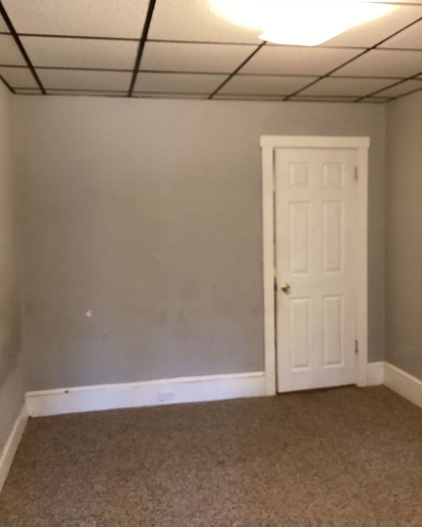 Chambersburg Apartment: 975-979 Scotland Ave