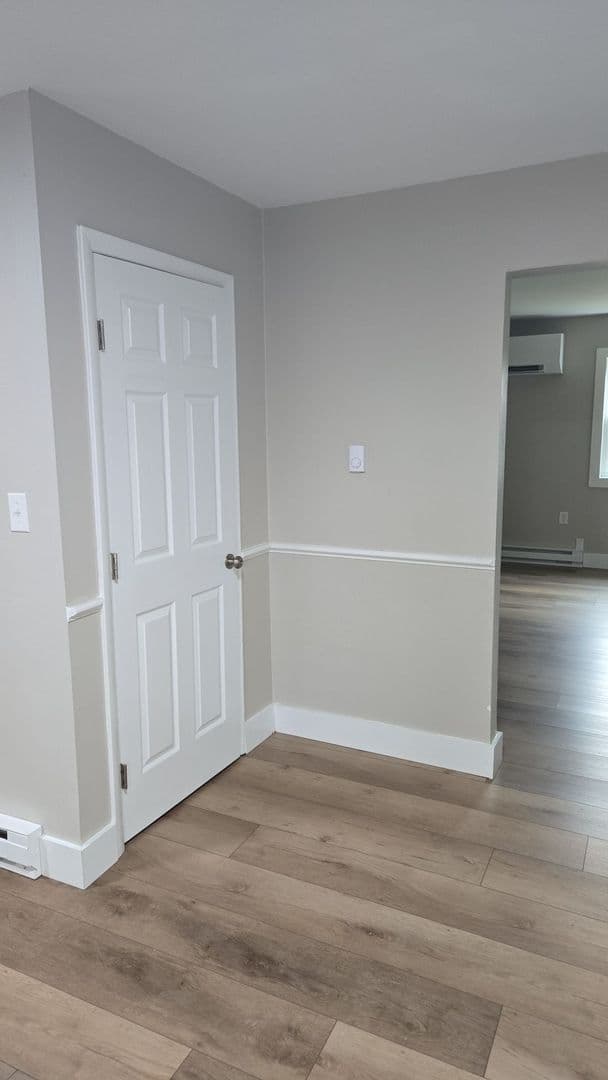 Chambersburg House: 6269 Mountain View Dr