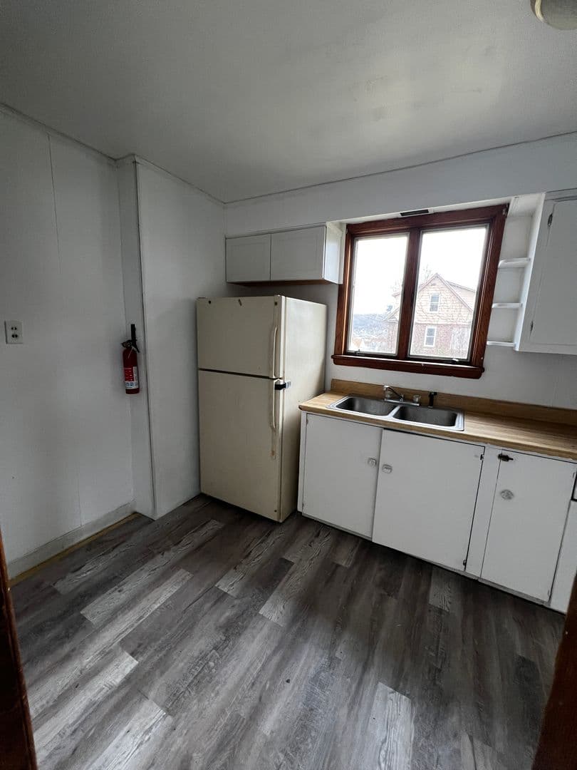 Johnstown Apartment: 162 Jacob Street