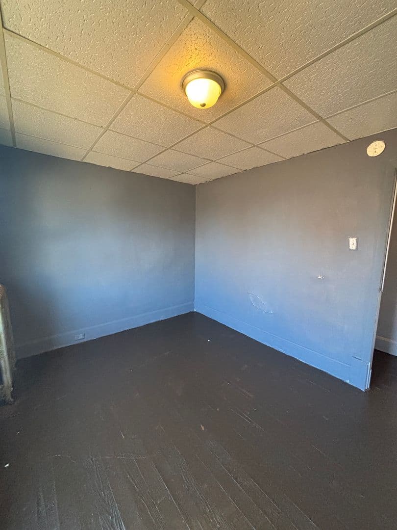 Johnstown Apartment: 521-523 Dorothy Ave