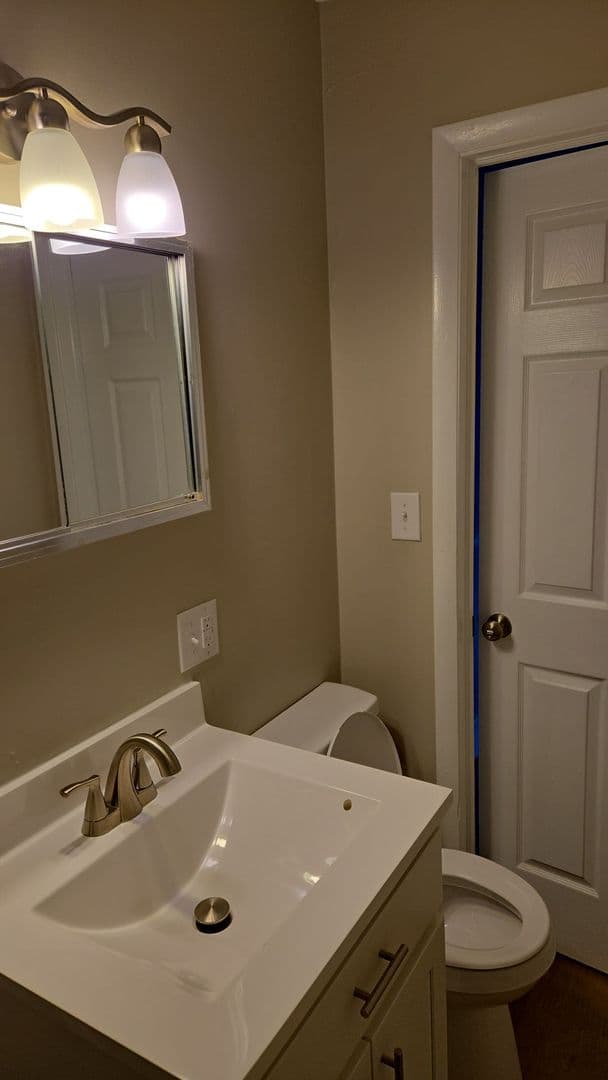 Chambersburg House: 6269 Mountain View Dr